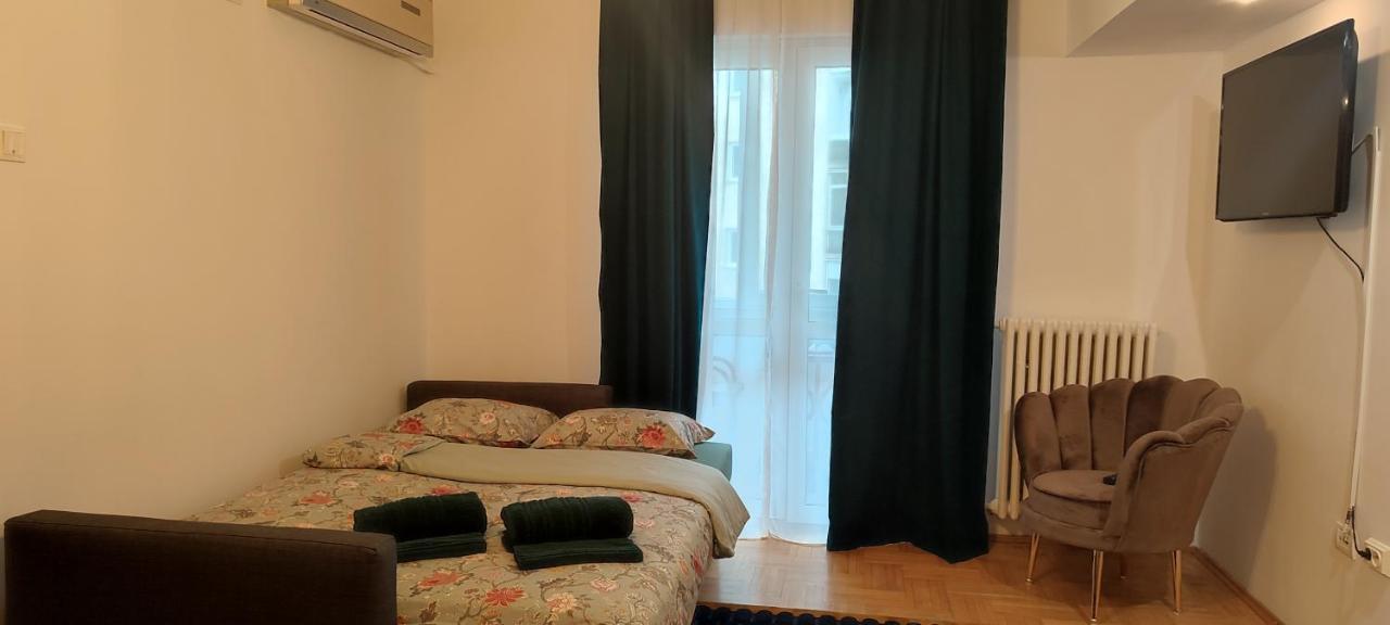 Historic Center Residence 2 Bucureşti Ngoại thất bức ảnh
