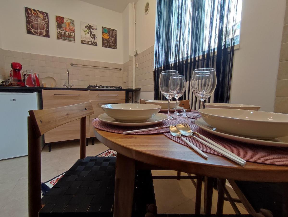 Historic Center Residence 2 Bucureşti Ngoại thất bức ảnh