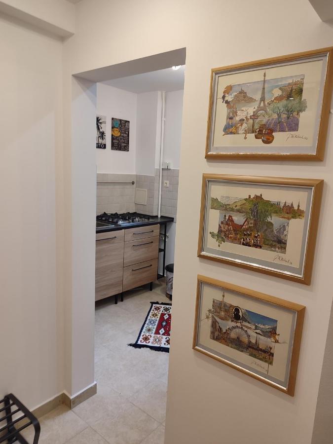 Historic Center Residence 2 Bucureşti Ngoại thất bức ảnh